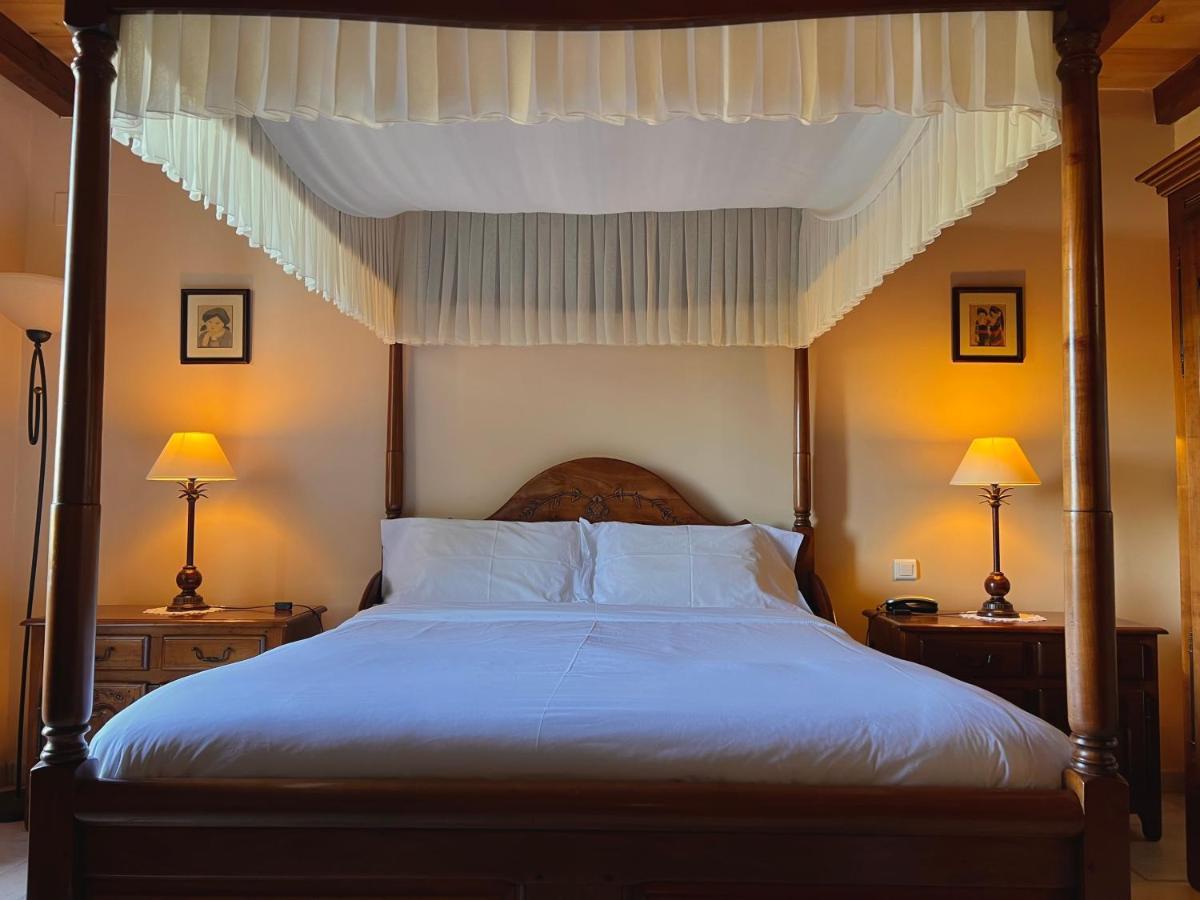 Le Relais De Saint-Preuil, The Originals Relais Vignes Du Cognac Hotel Екстериор снимка