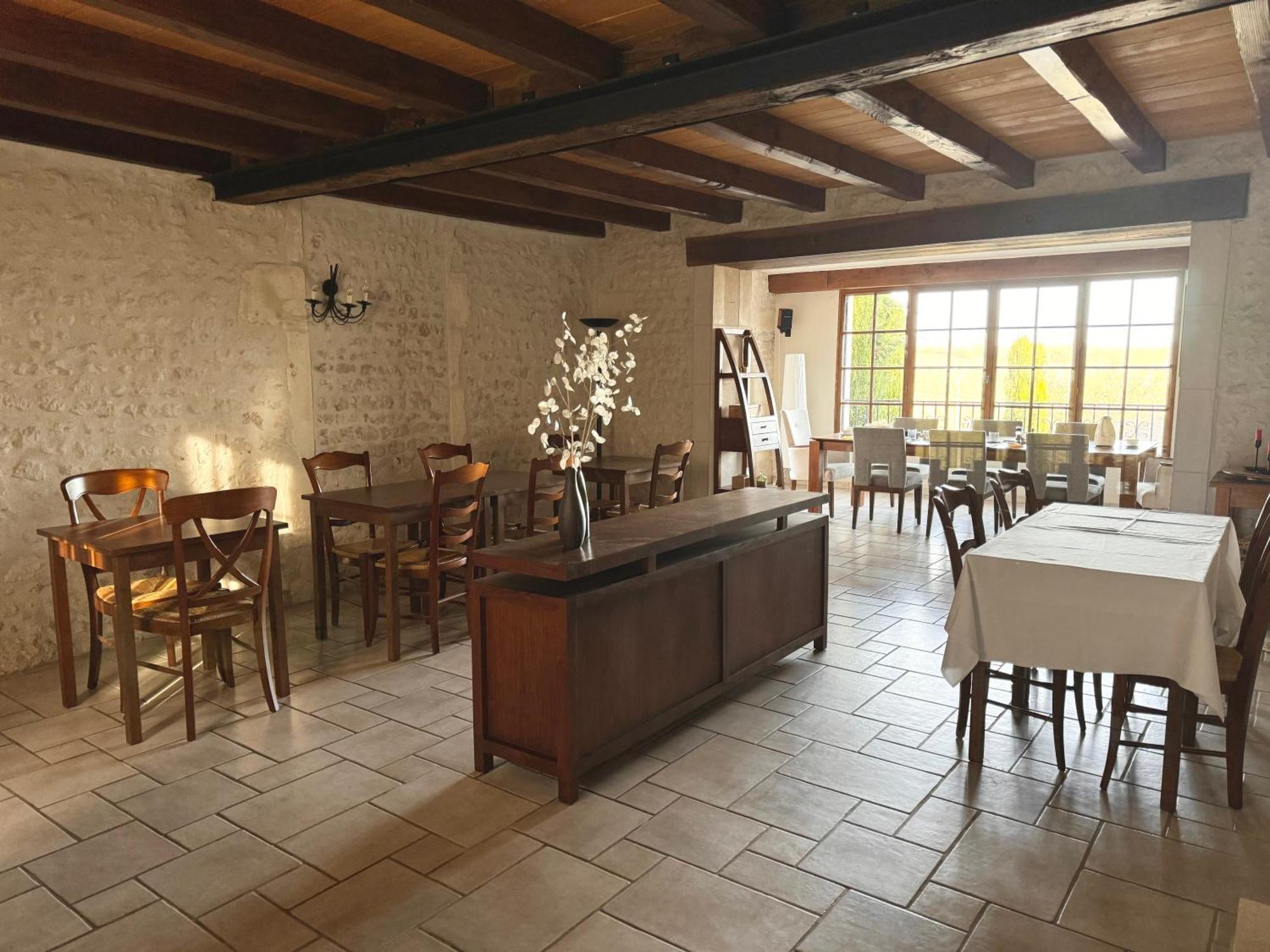 Le Relais De Saint-Preuil, The Originals Relais Vignes Du Cognac Hotel Екстериор снимка